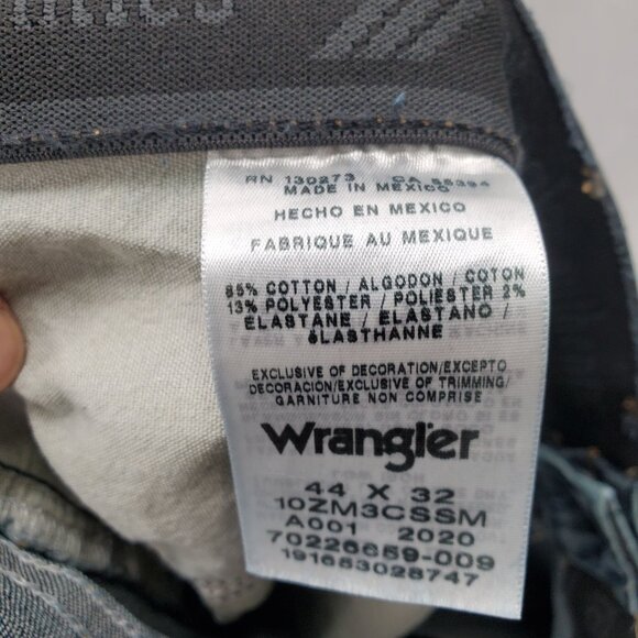 Wrangler Authentics Classic Stright CUt Jeans Denim Pants Men Size 44 x 32 NWT - Picture 6 of 12